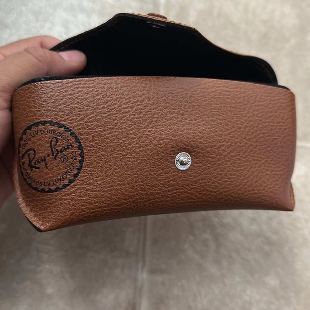 Ray-Ban Sunglasses Case - Picture 5 of 6